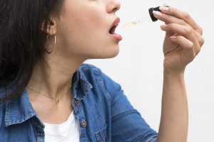 cbd oil 5358400 1280