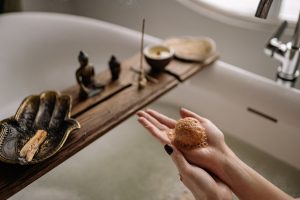 prodotti a base di canapa per un bagno rilassante